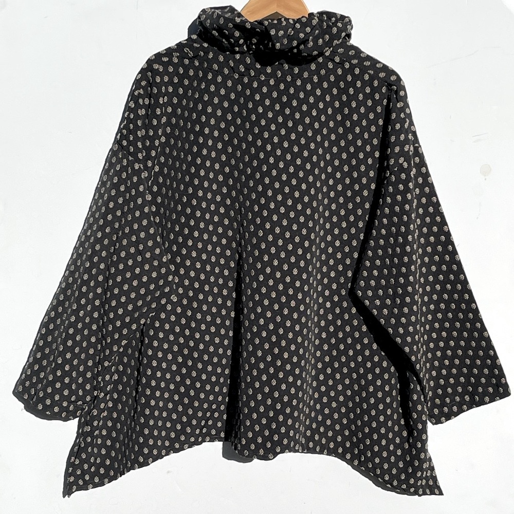 DRESS TO KILL by Jane Mohr Women’s Black and Tan Geo Pattern Oversized Jacket - Picture 5 of 6